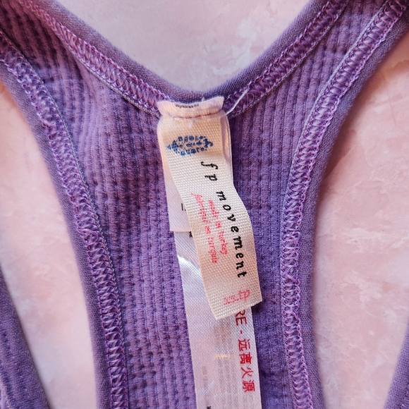 FP Movement Free Throw Crop Tank - 2 Pack - Picture 3 of 6